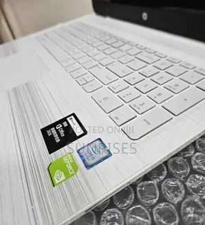 New Laptop HP Pavilion 15 8GB Intel Core I5 HDD 1T