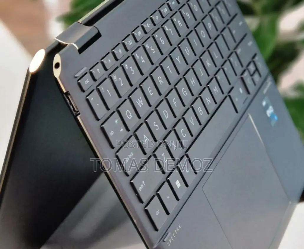 New Laptop HP Envy X360 16GB Intel Core I7 SSD 1T