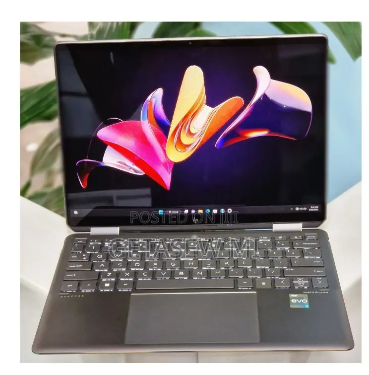 New Laptop HP Spectre X360 13 16GB Intel Core I7 SSD 1T