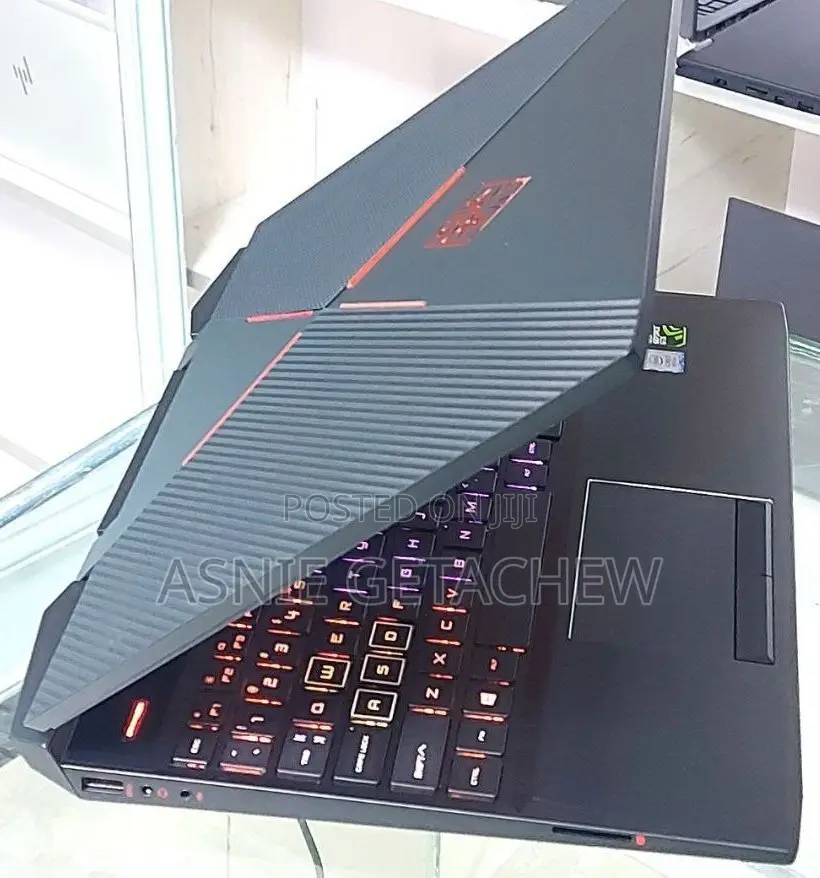 New Laptop HP Omen 15 16GB Intel Core I7 SSD 512GB