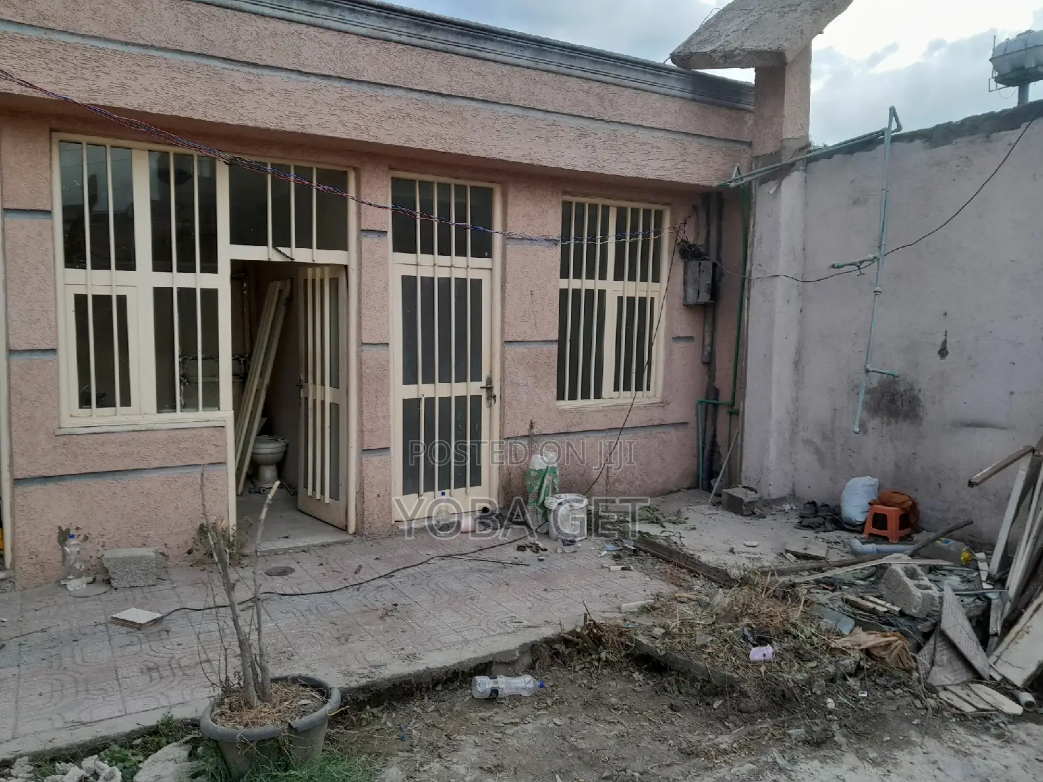 1bdrm House in Akaky Kaliti for sale