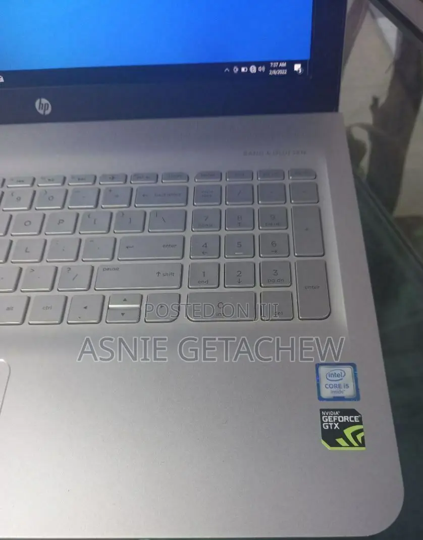 New Laptop HP Envy 13 8GB Intel Core I5 SSD 128GB