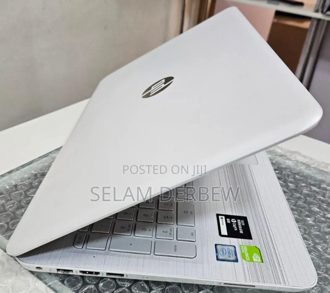 New Laptop HP Pavilion 15 8GB Intel Core I5 HDD 1T