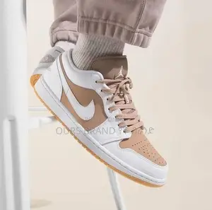 Photo - High Master Quality Nike Air Jordan 1 Low Cut Sneakers Shoes