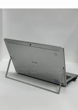 New Laptop HP X2 210 8GB Intel Core I5 SSD 256GB