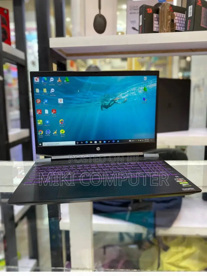 New Laptop HP Pavilion Power 15 8GB AMD Ryzen 5 SSD 512GB