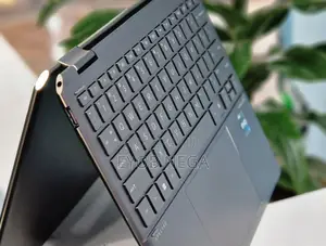 Photo - New Laptop HP Spectre X360 16GB Intel Core I7 SSD 1T