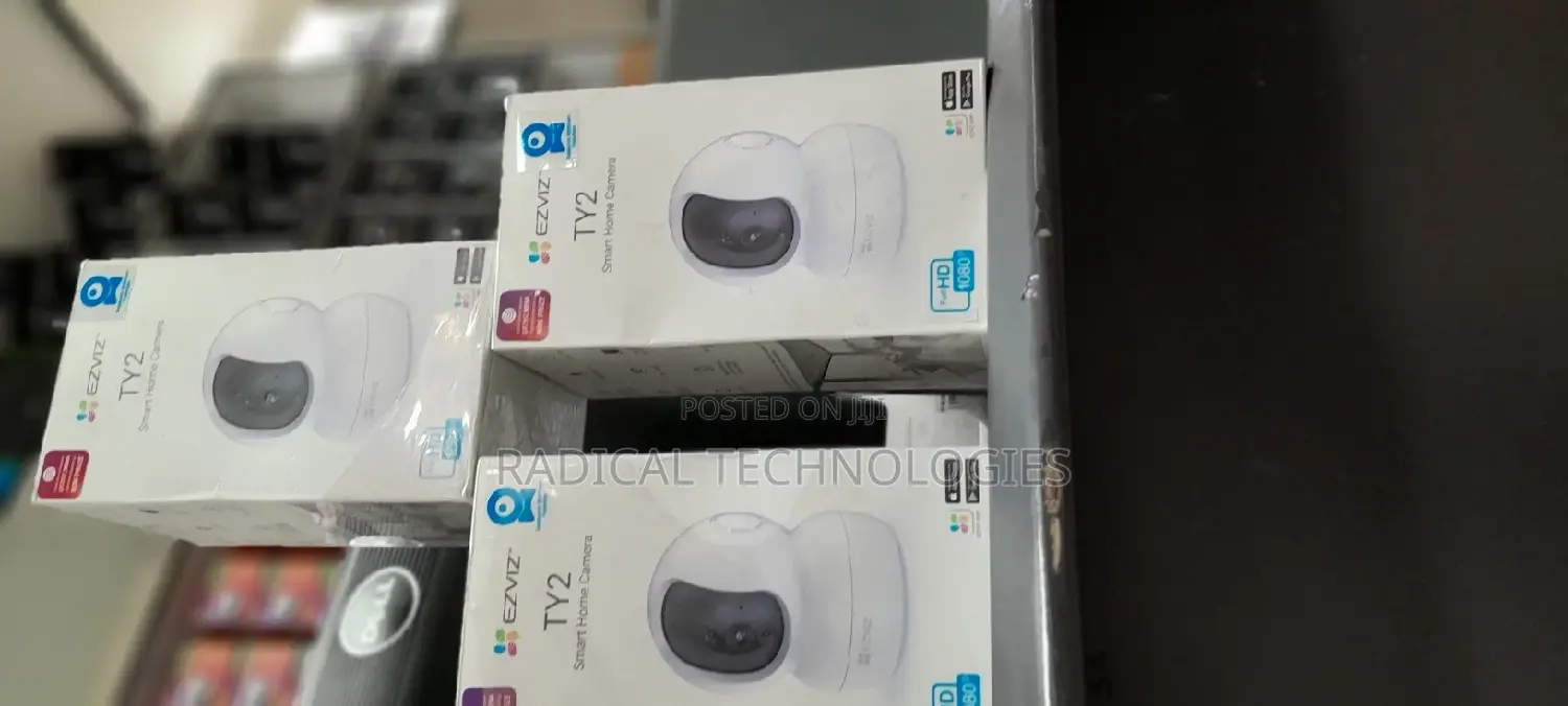 Ezviz Hikvision 360° Security Camera እየተሽከረከረ የሚቀርፅ
