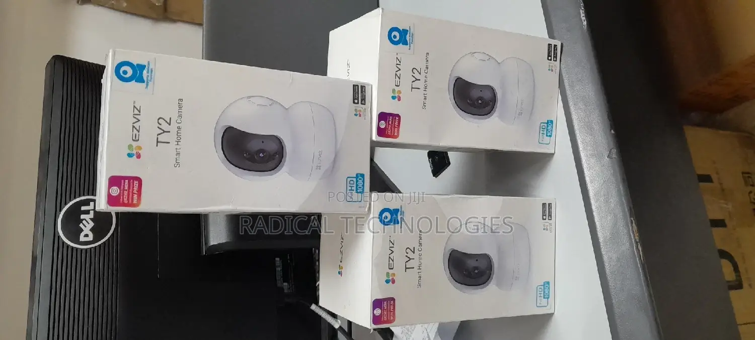 Ezviz Hikvision 360° Security Camera እየተሽከረከረ የሚቀርፅ