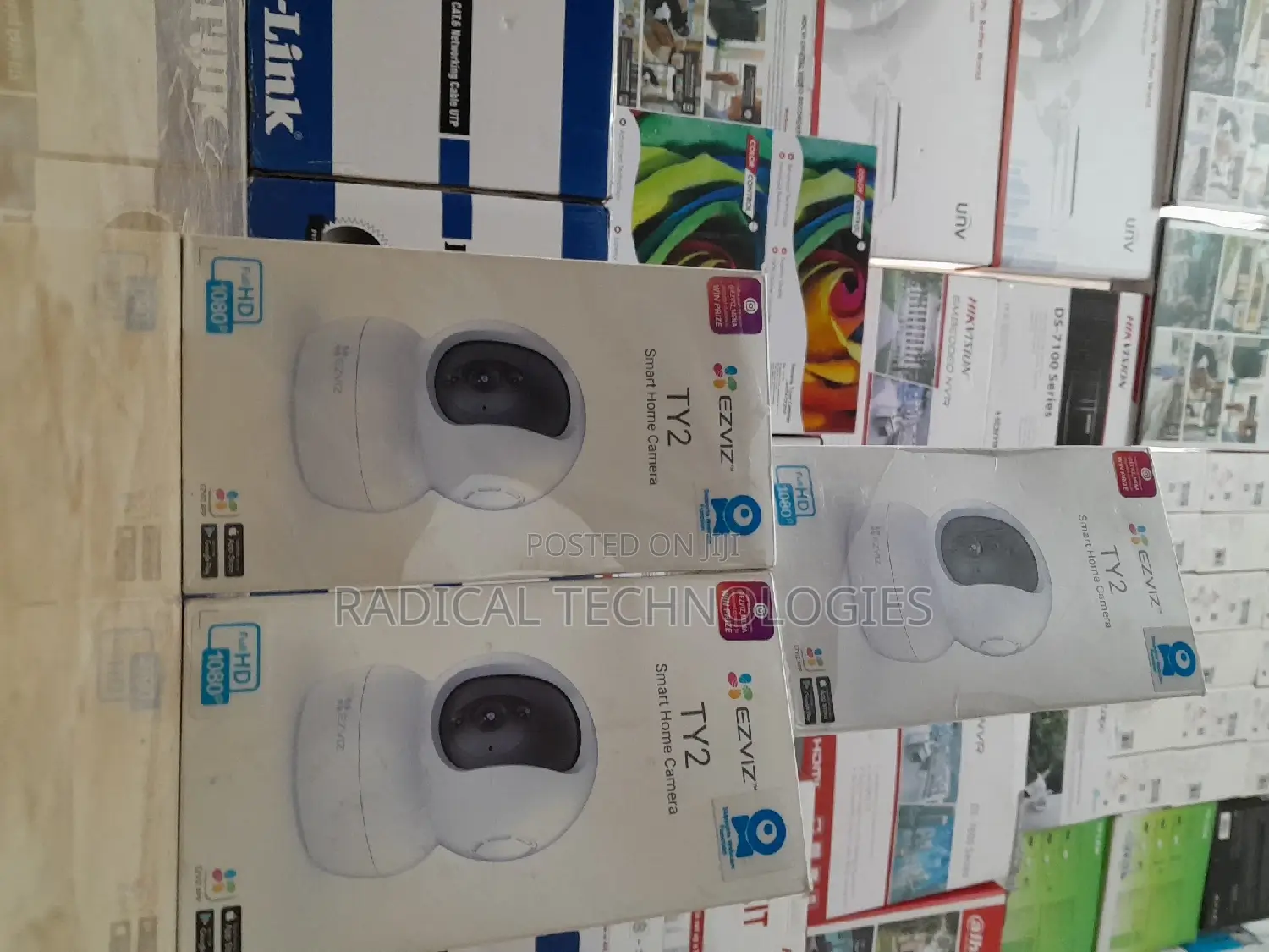 Ezviz Hikvision 360° Security Camera እየተሽከረከረ የሚቀርፅ