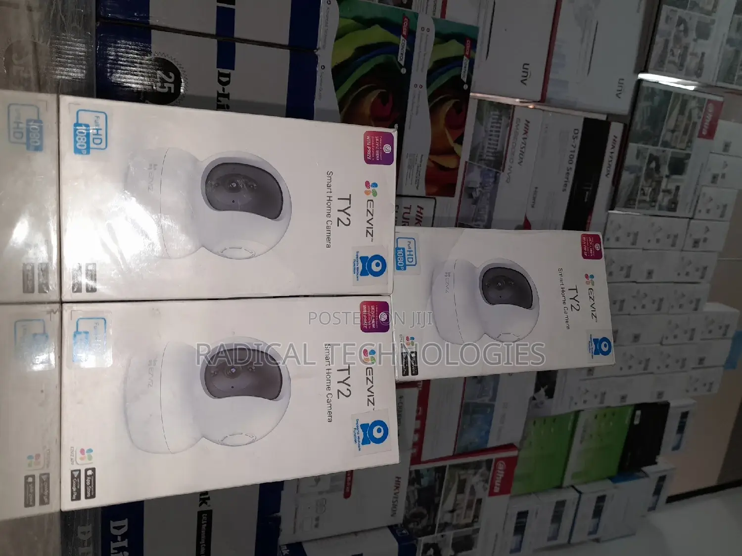 Ezviz Hikvision 360° Security Camera እየተሽከረከረ የሚቀርፅ