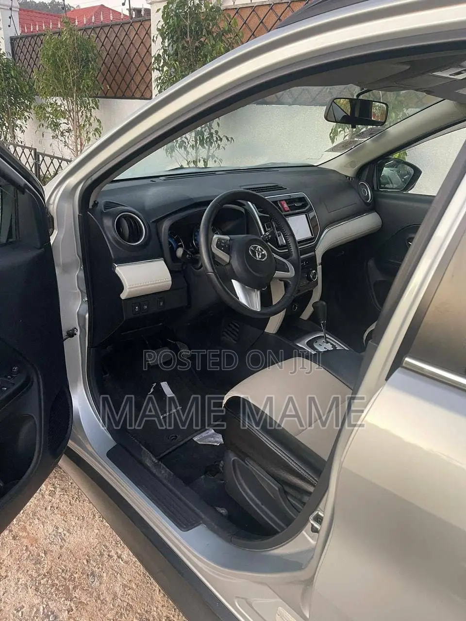 New Toyota Rush 2022 Silver