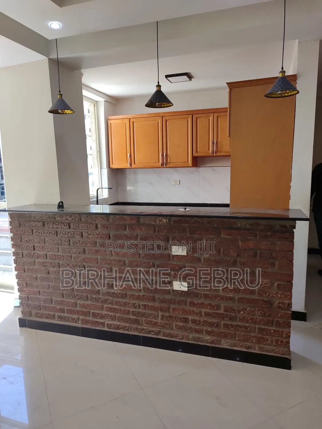 40/60condminum Rent Mery