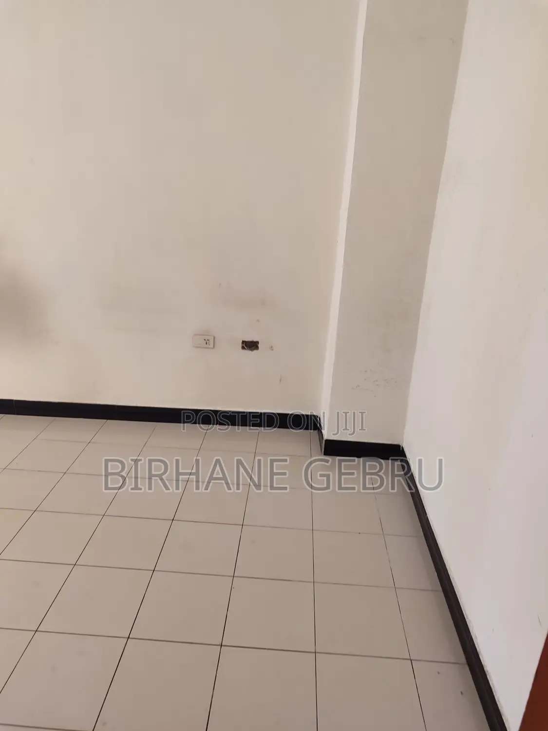 40/60condminum Rent Mery