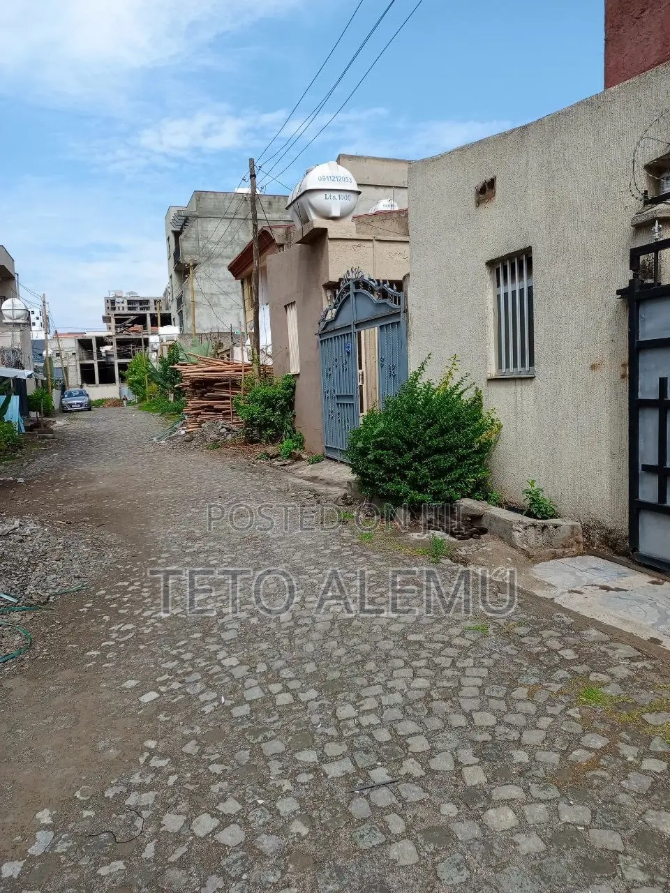 2bdrm Villa in የሚሸጥ ቤት አያት, Bole for sale
