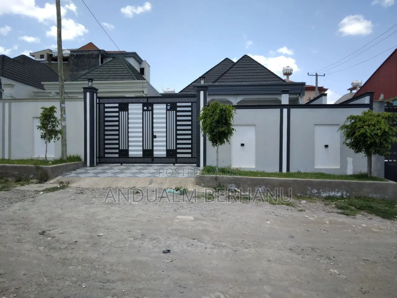 4bdrm Villa in Bole for sale