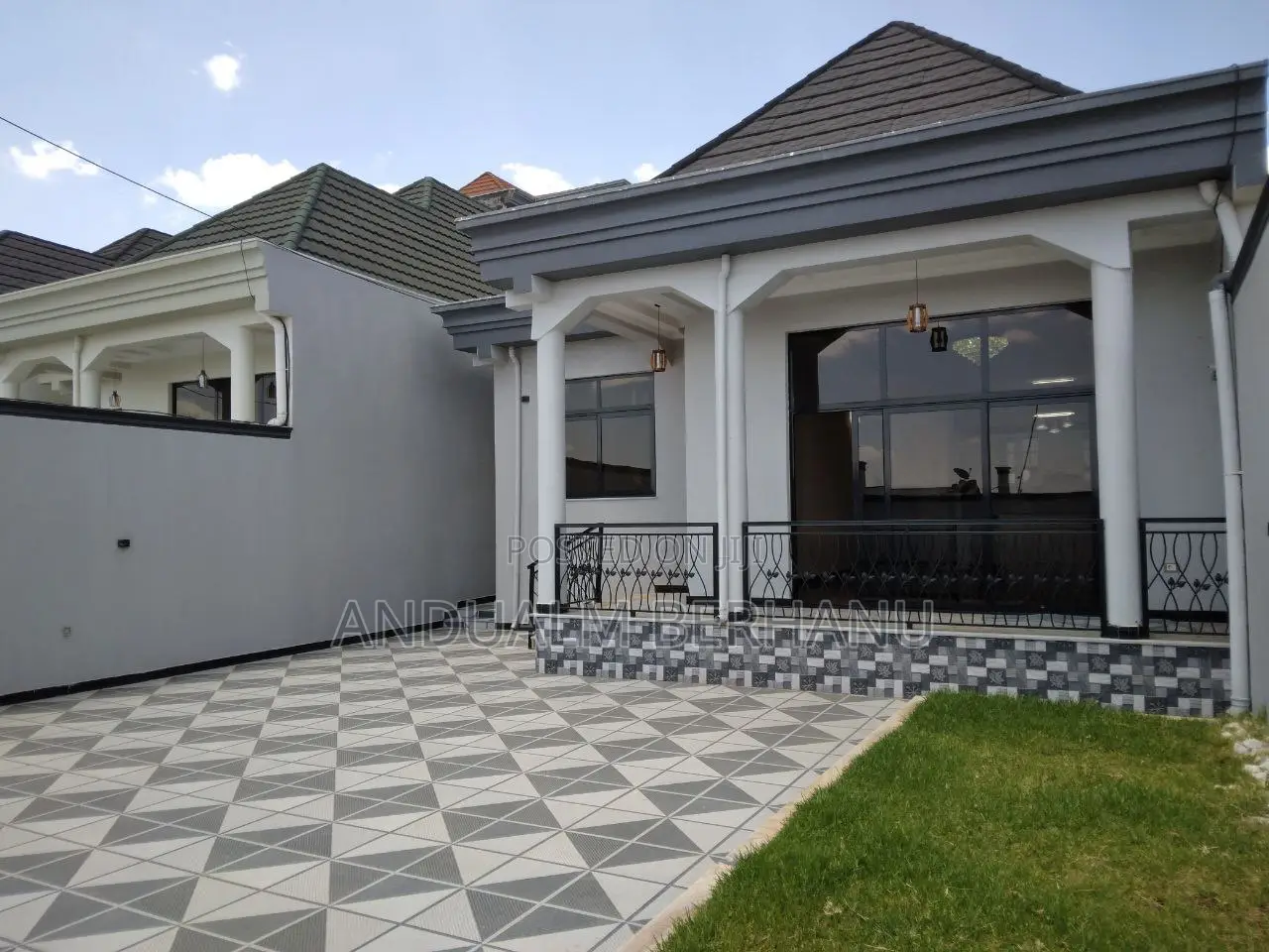 4bdrm Villa in Bole for sale