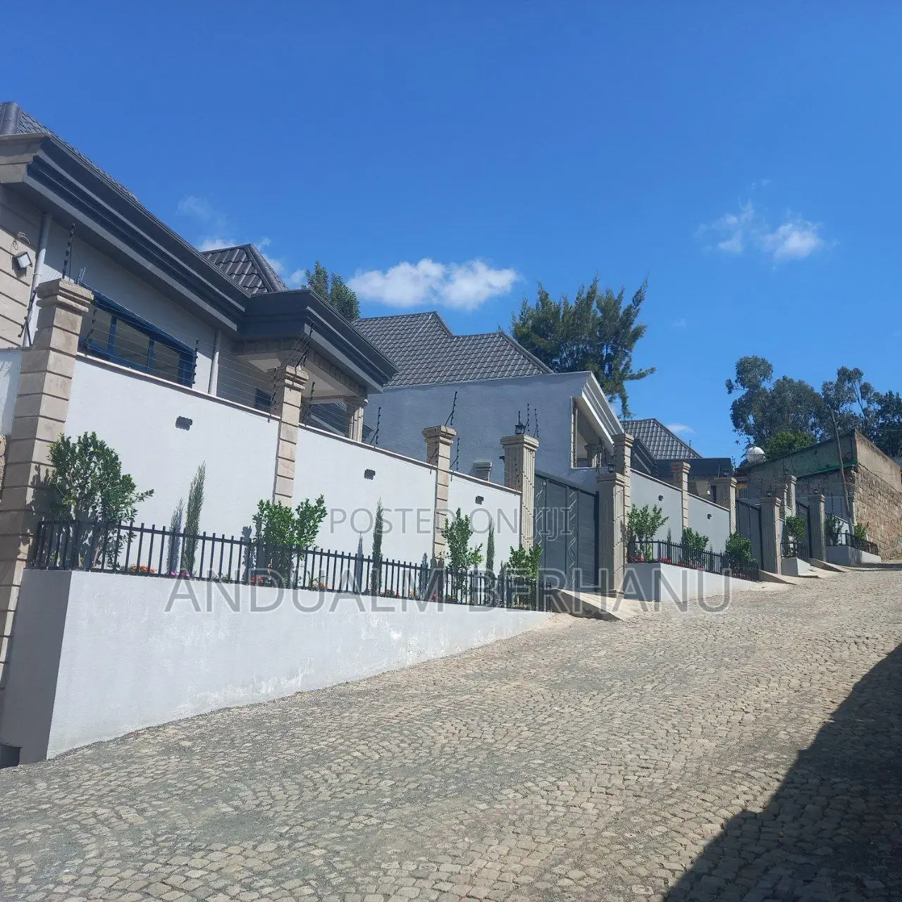 3bdrm Villa in Yeka for sale