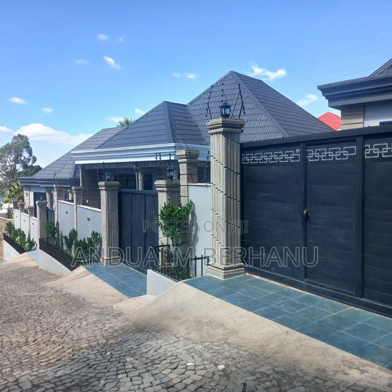 3bdrm Villa in Yeka for sale