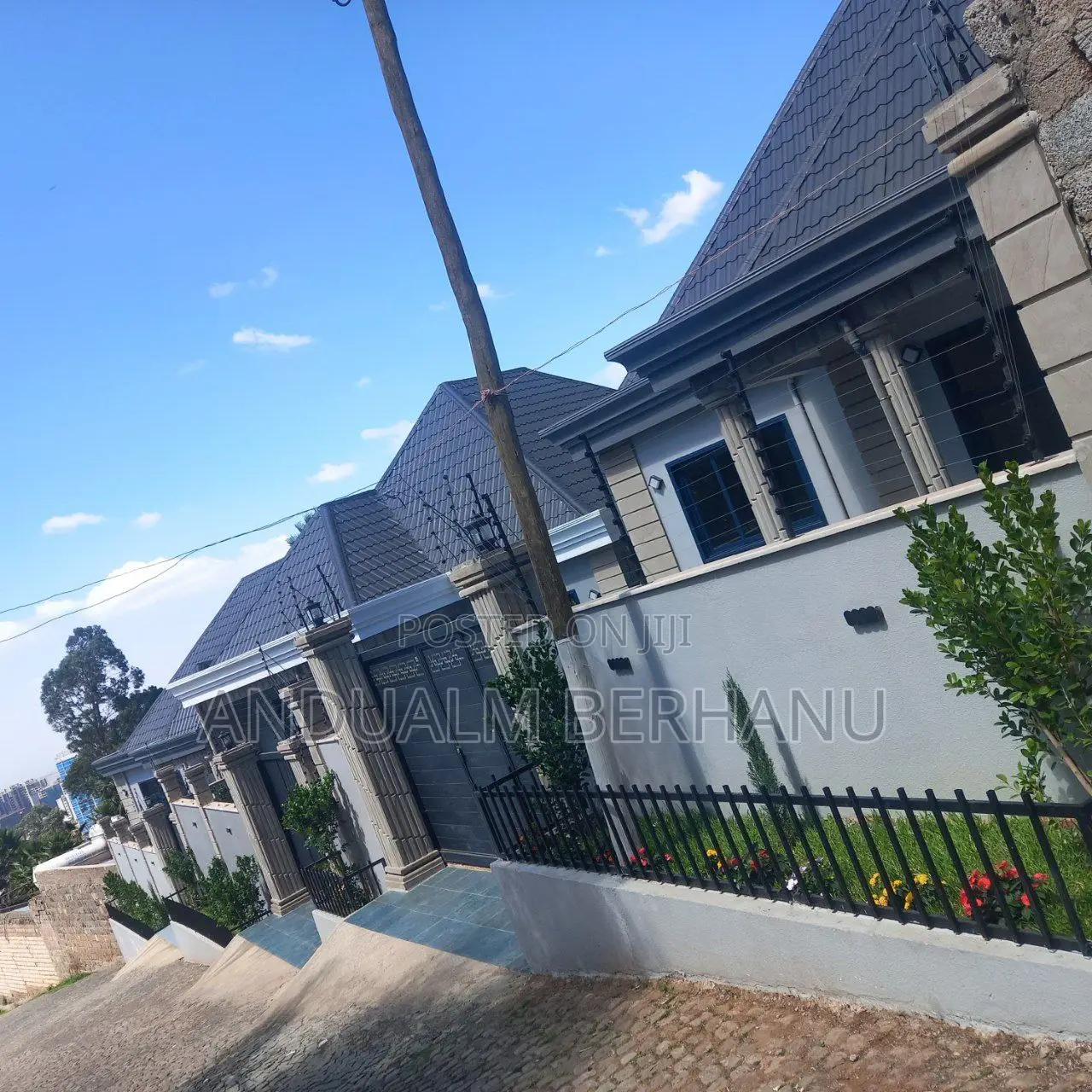 3bdrm Villa in Yeka for sale