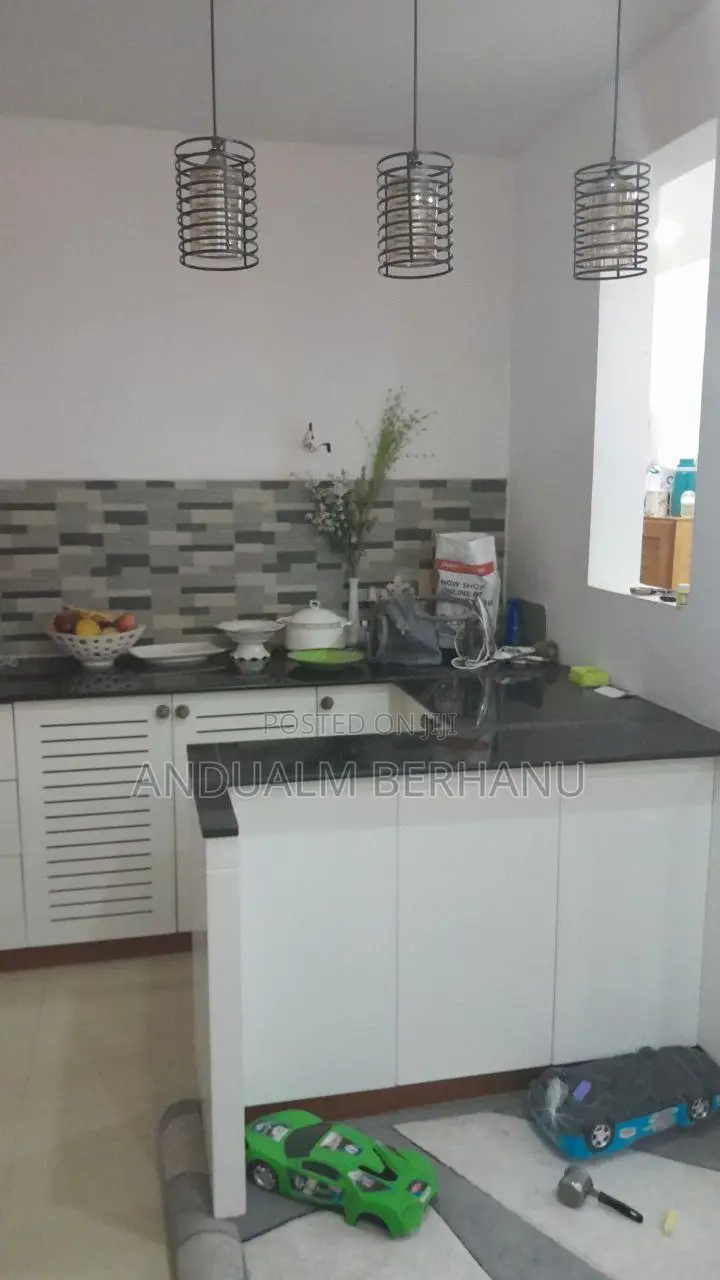 3bdrm Apartment in Bole for sale