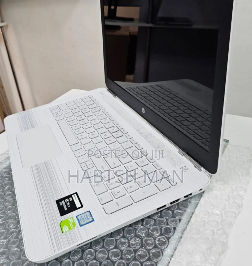 New Laptop HP Pavilion 15 8GB Intel Core I5 HDD 1T