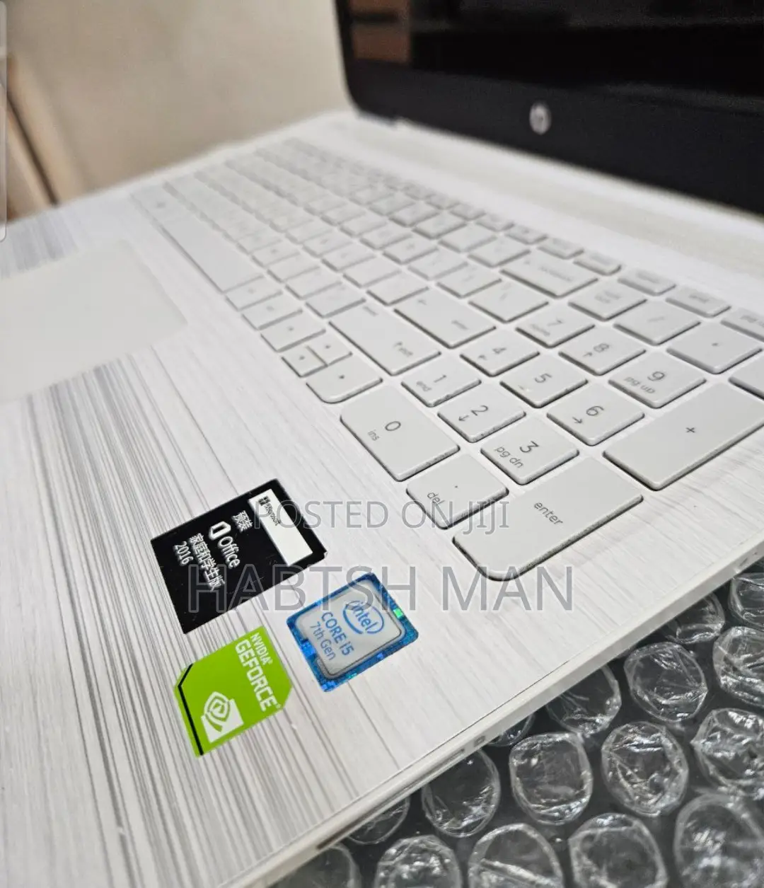 New Laptop HP Pavilion 15 8GB Intel Core I5 HDD 1T