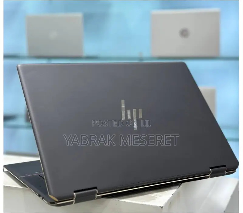 New Laptop HP Spectre X360 16GB Intel Core I7 SSD 512GB