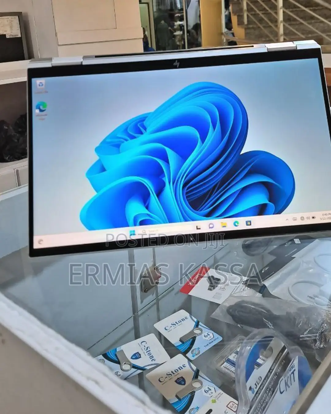 New Laptop HP Spectre X360 16GB Intel Core I7 SSD 512GB