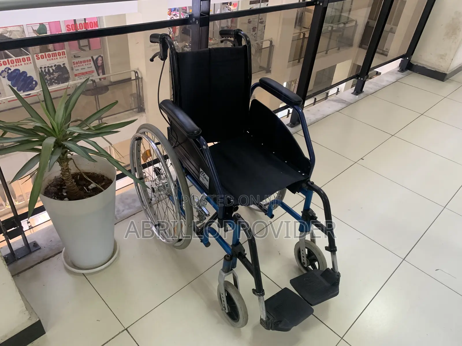 Normal Wheelchair Folding With Shears Slightly Used