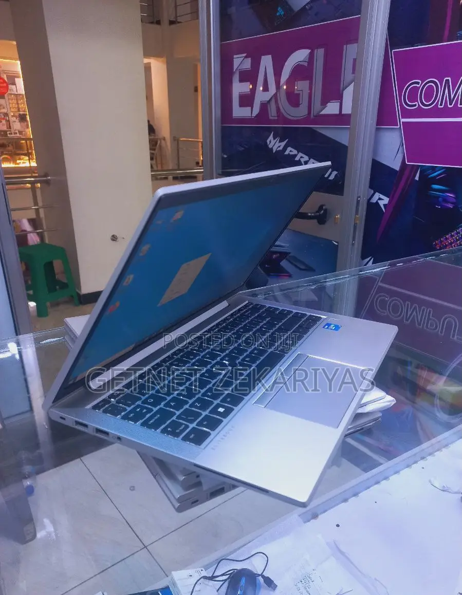 New Laptop HP EliteBook 840 G7 16GB Intel Core I5 SSD 512GB