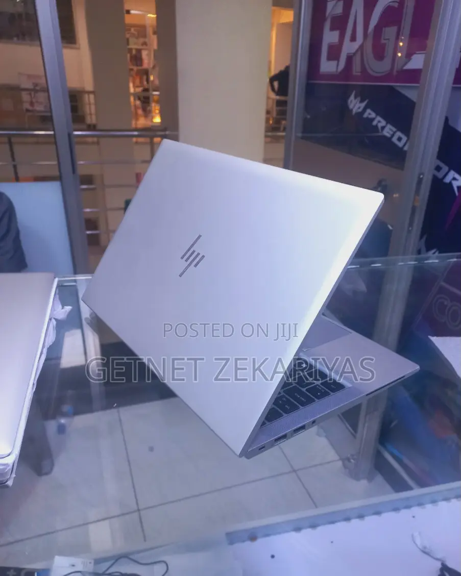 New Laptop HP EliteBook 840 G7 16GB Intel Core I5 SSD 512GB
