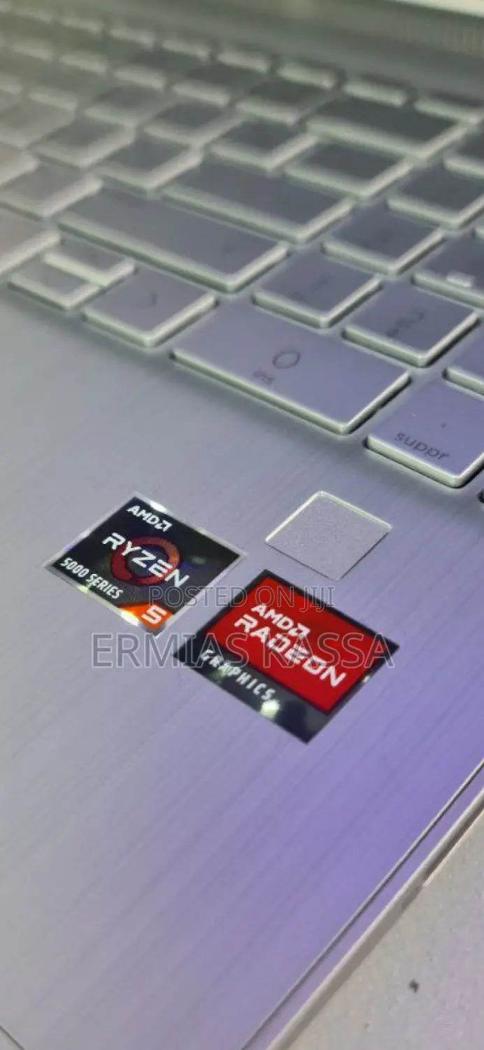 New Laptop HP Stream Notebook 8GB AMD Ryzen 5 SSD 512GB