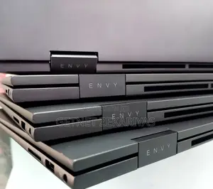 New Laptop HP Envy 15 16GB AMD Ryzen 7 SSD 512GB