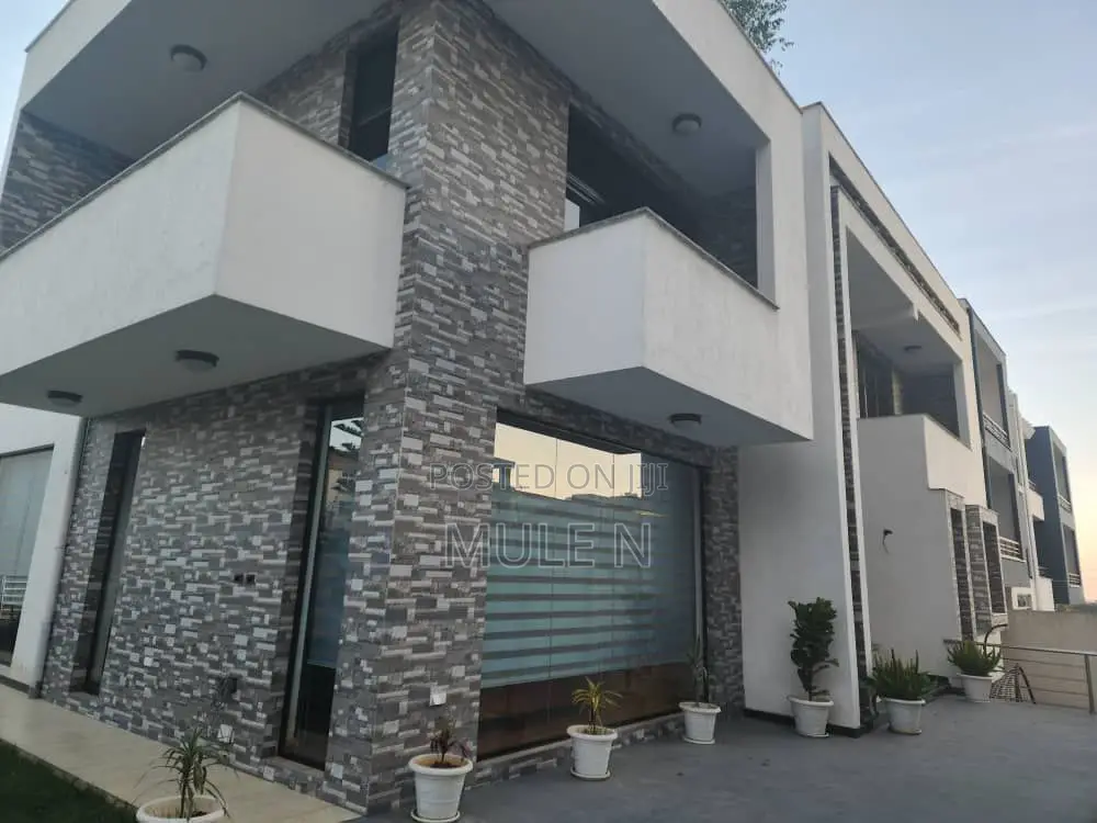 Furnished 6bdrm House in Sumit Fiyeli Beti, Bole for sale