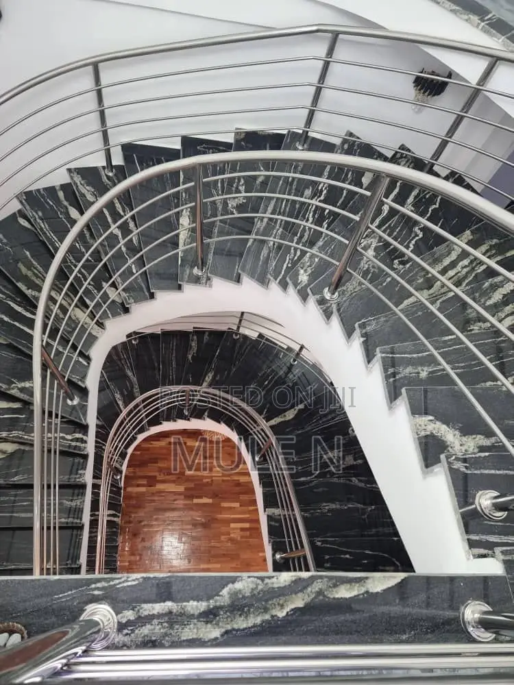 Furnished 6bdrm House in Sumit Fiyeli Beti, Bole for sale