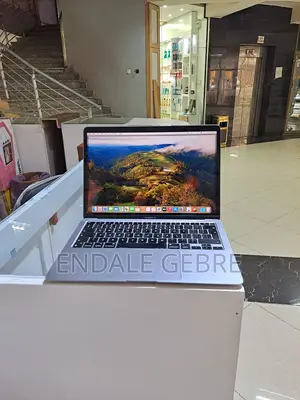 Photo - New Laptop Apple MacBook Air 2020 M1 8GB Apple M1 SSD 256GB