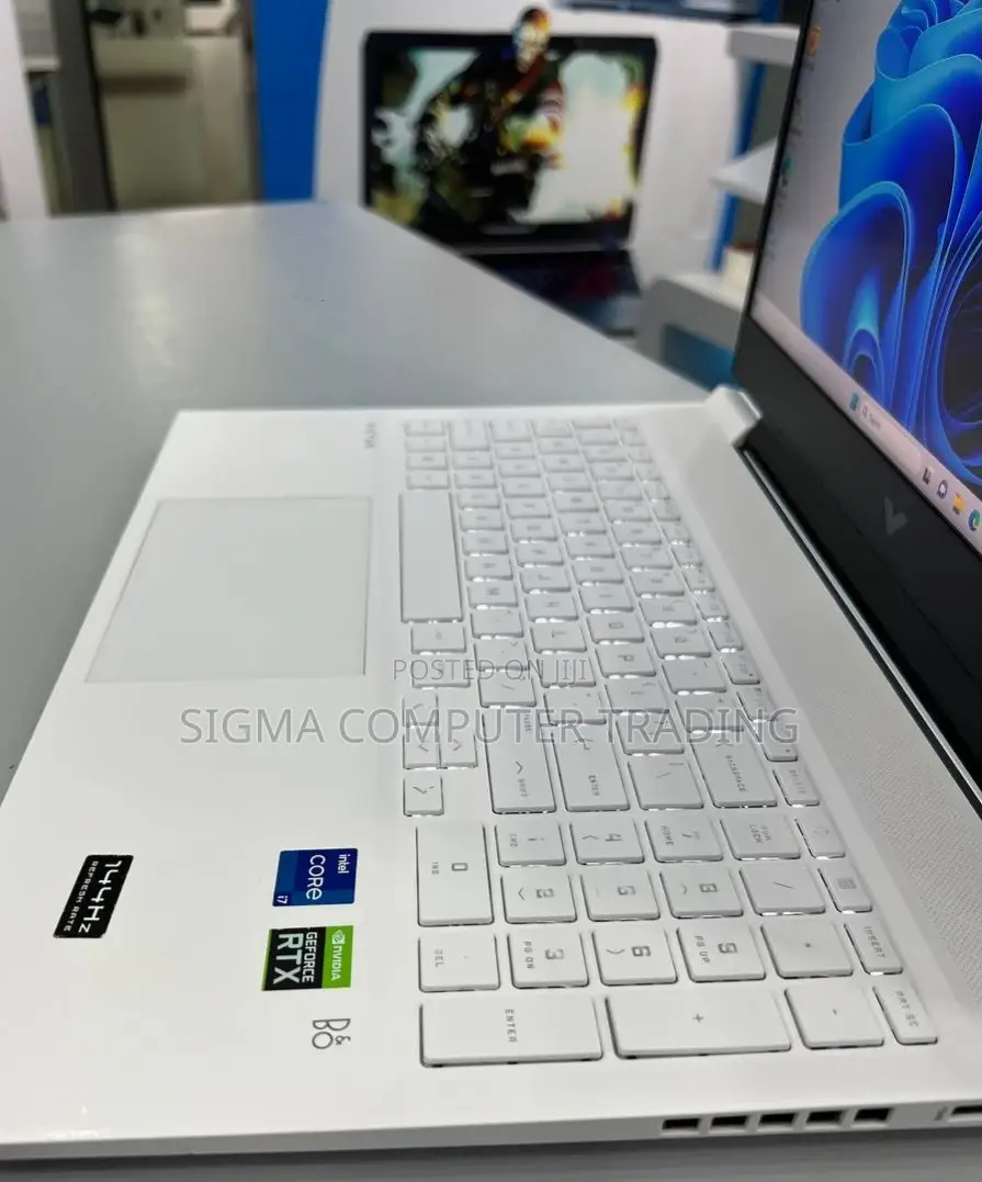 New Laptop HP Victus 15 16GB Intel Core I7 SSD 512GB