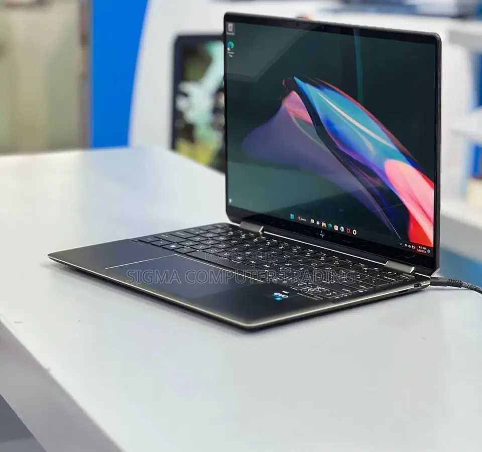 New Laptop HP Spectre 13 16GB Intel Core I7 SSD 1T