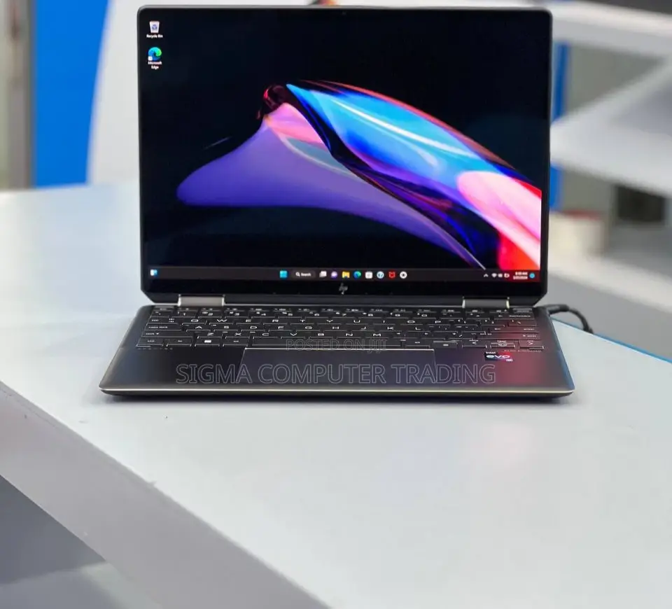 New Laptop HP Spectre 13 16GB Intel Core I7 SSD 1T