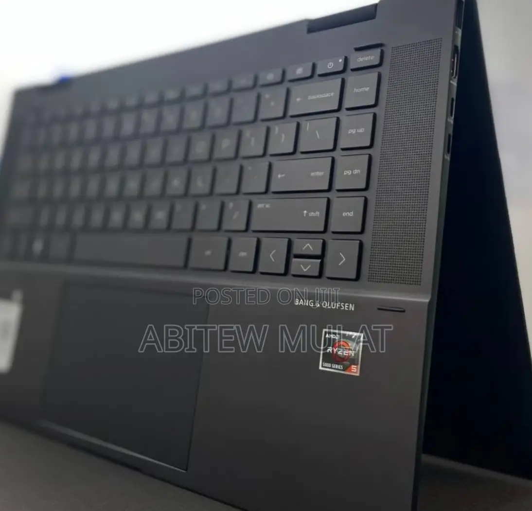 New Laptop HP Envy X360 16GB AMD Ryzen 5 SSD 512GB