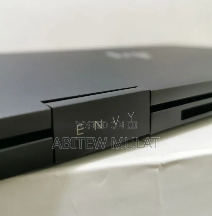 New Laptop HP Envy X360 16GB AMD Ryzen 5 SSD 512GB