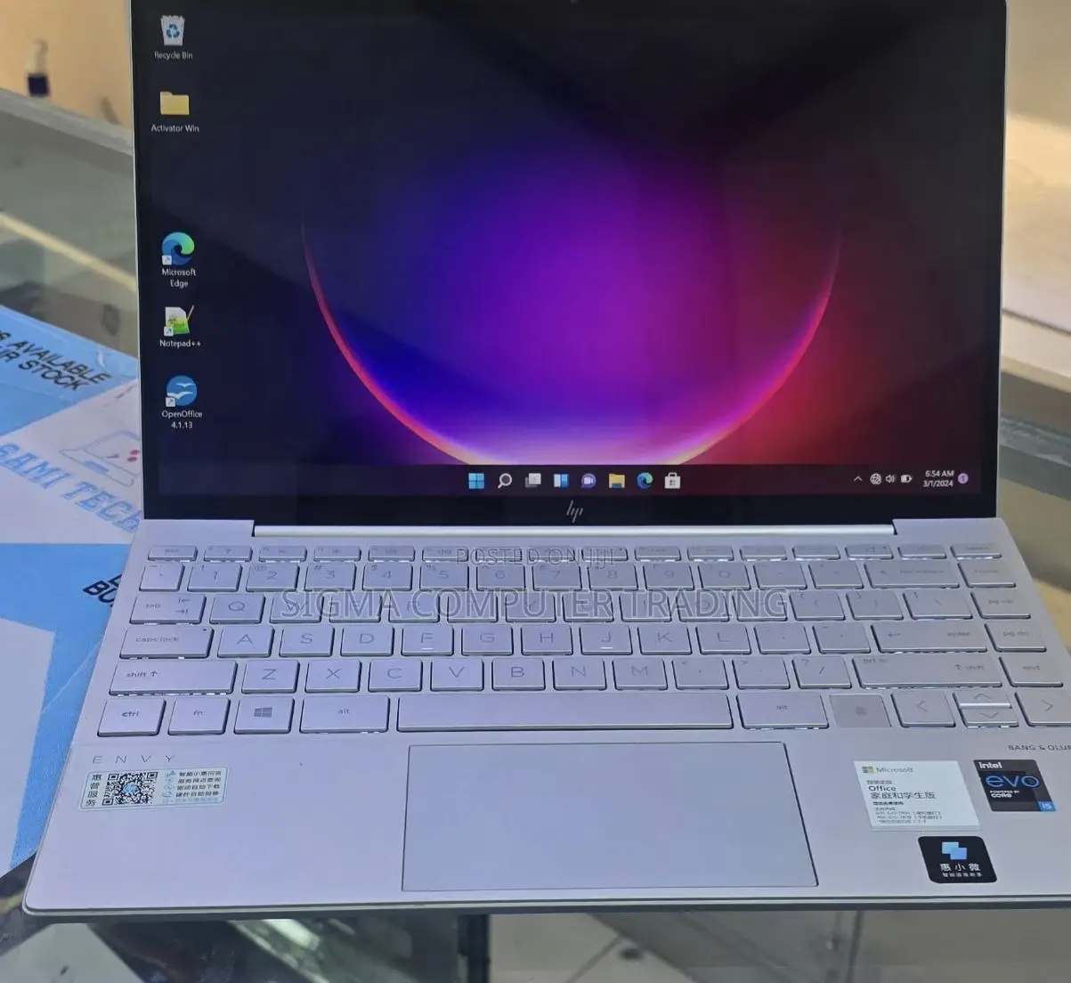 New Laptop HP Envy X360 16GB AMD Ryzen 5 SSD 512GB