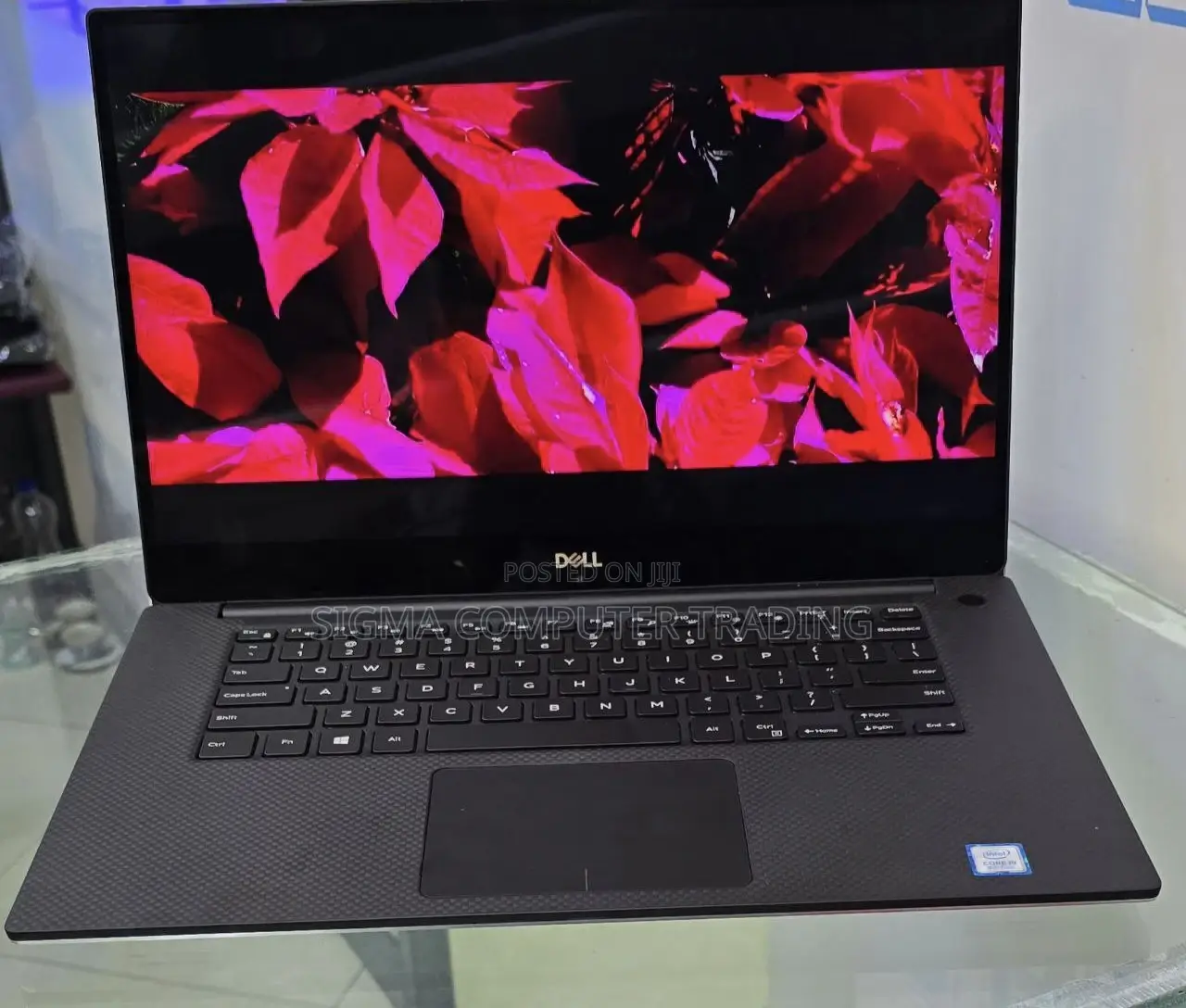 New Laptop Dell XPS 15 16GB Intel Core I9 SSD 512GB