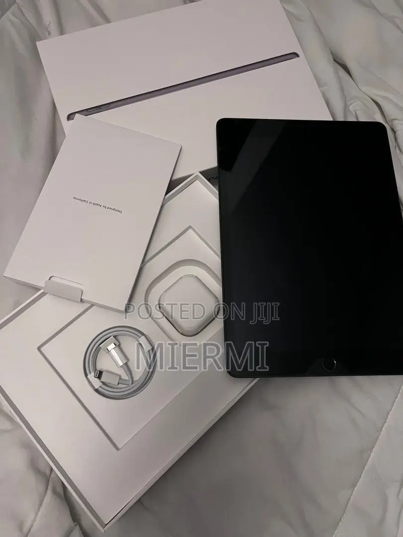 New Apple iPad 10.2 (2021) 64 GB Gray