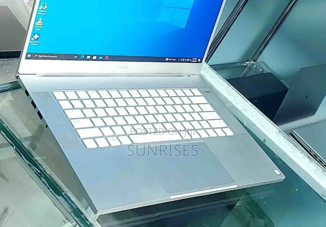 New Laptop Razer Blade Pro 16GB Intel Core I7 SSD 512GB