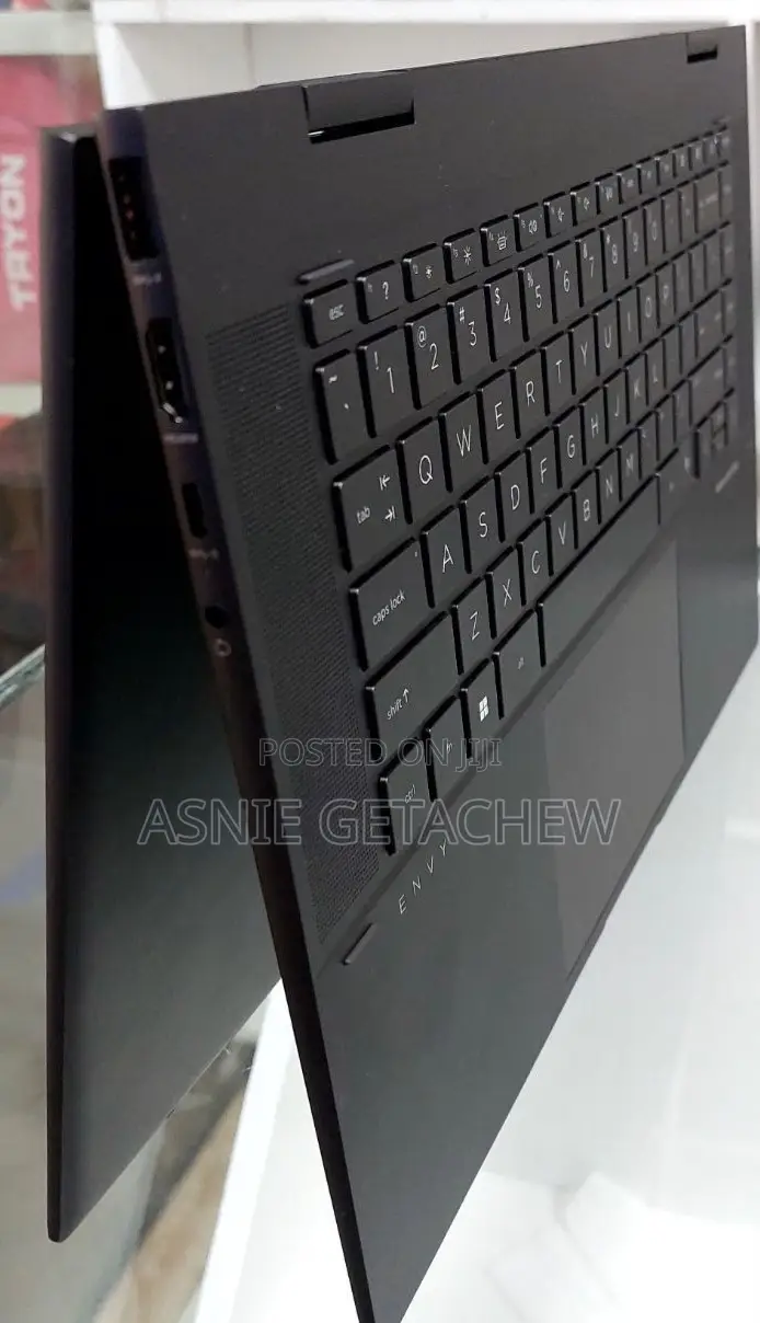 New Laptop HP Envy X360 16GB Intel Core I7 SSD 512GB