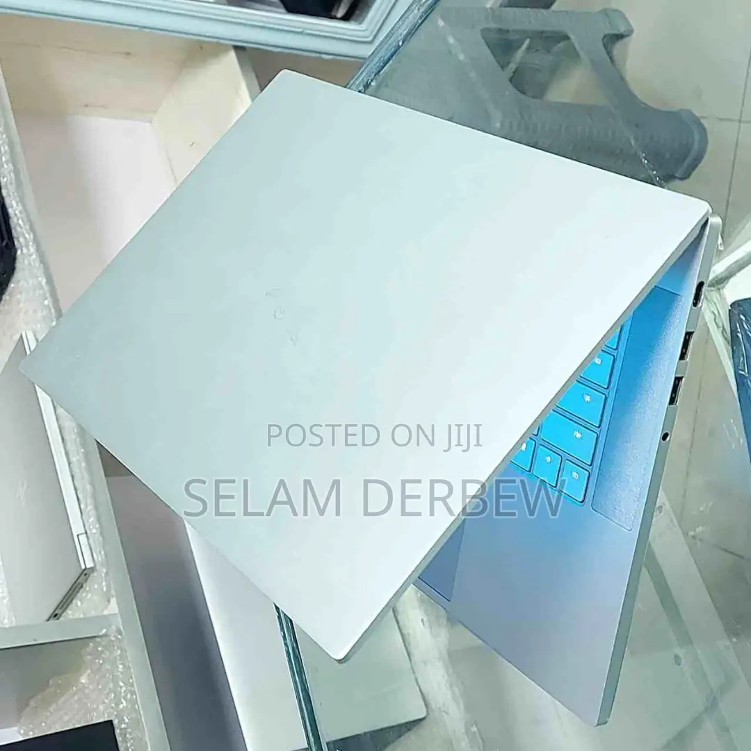 New Laptop Razer Blade 16GB Intel Core I7 SSD 512GB