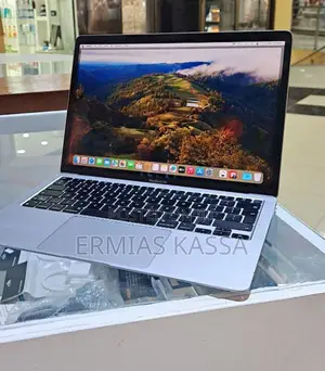 New Laptop Apple MacBook Air 2020 M1 8GB Apple M1 SSD 256GB