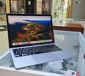 New Laptop Apple MacBook Air 2020 M1 8GB Apple M1 SSD 256GB